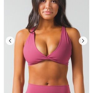 Acta NEW Twist Bra in Violet